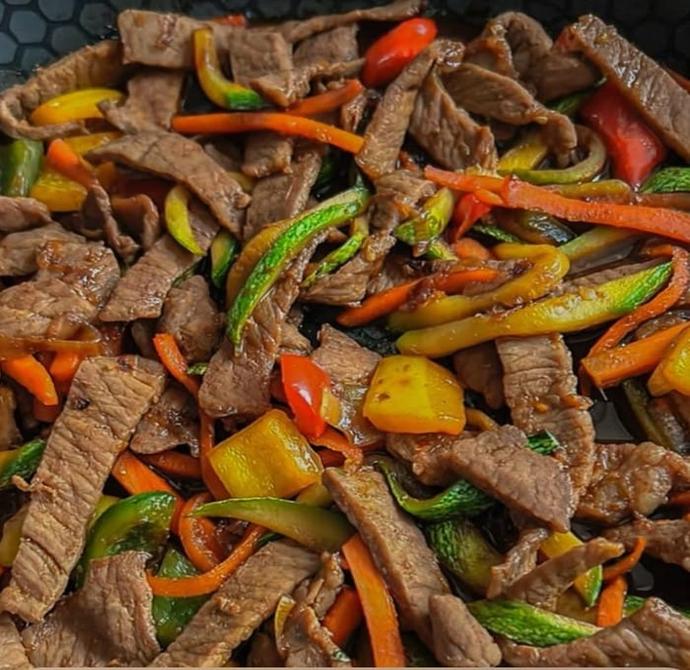 Beef and Vegetable Sauce